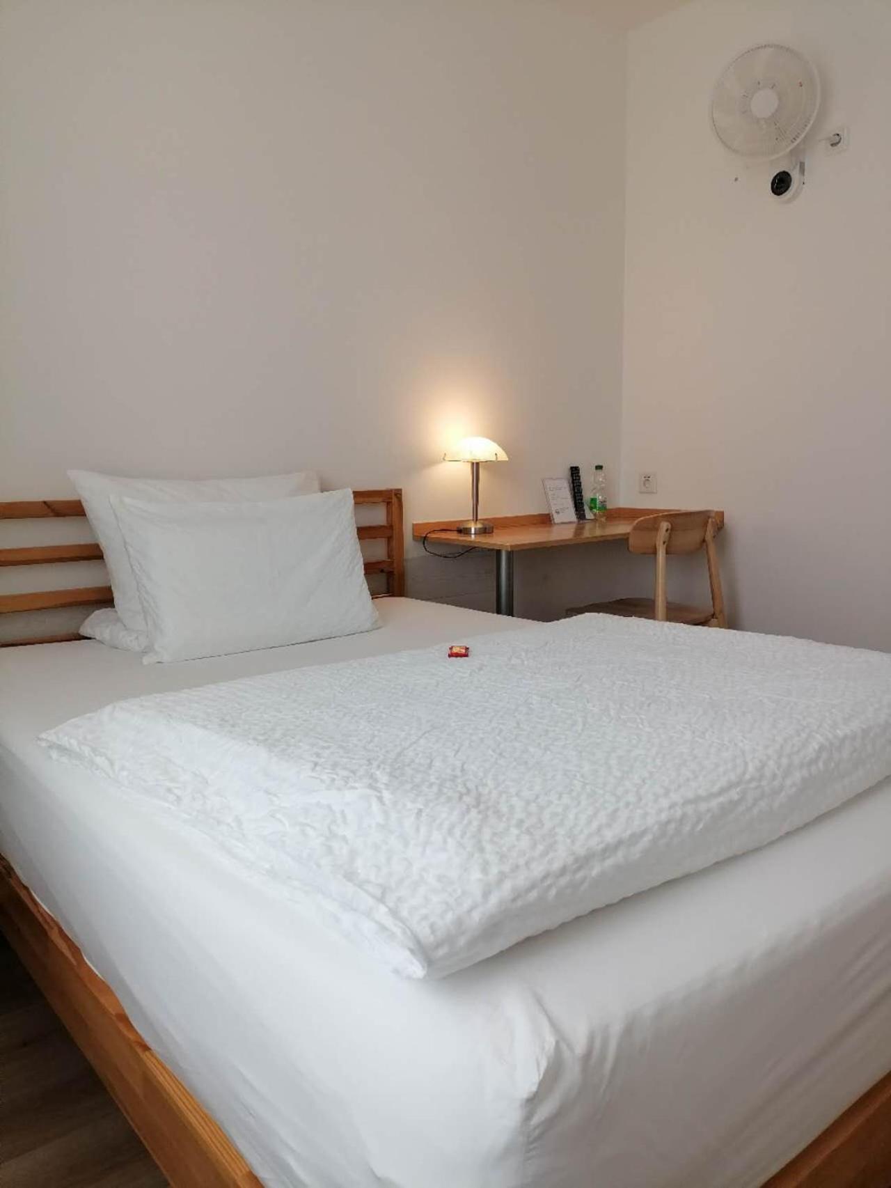 Hotel Hanseatic-Garni Βούρπεταλ Εξωτερικό φωτογραφία